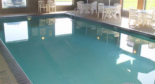 Days Inn & Suites By Wyndham Baxter Brainerd Area מראה חיצוני תמונה